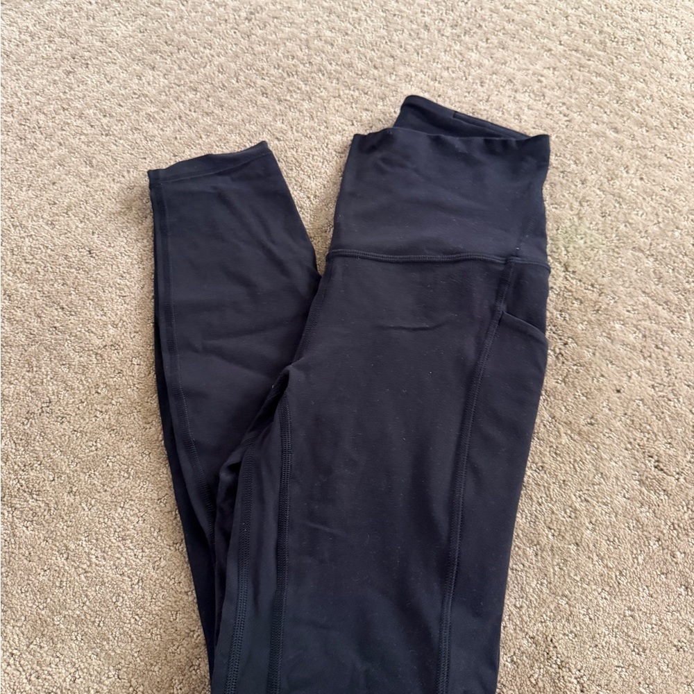 lululemon athletica Black Align Leggings with pockets 25”